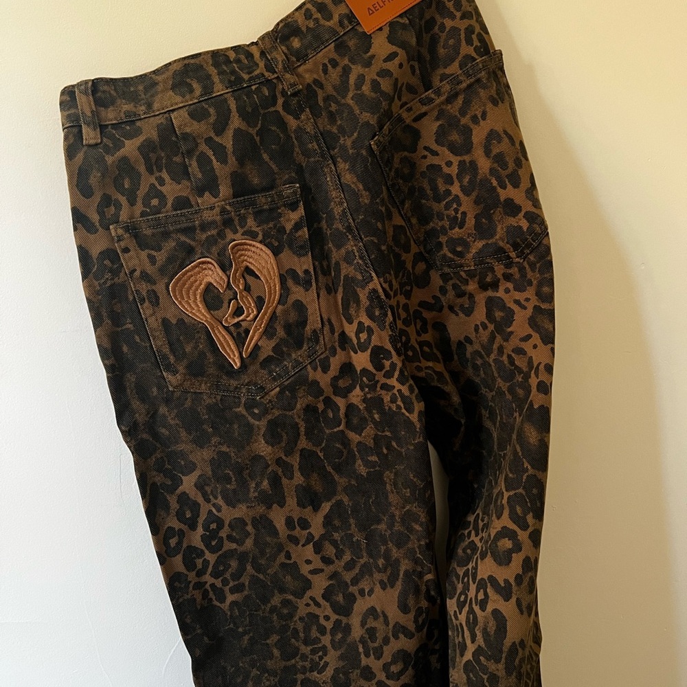 Leopard print jeans